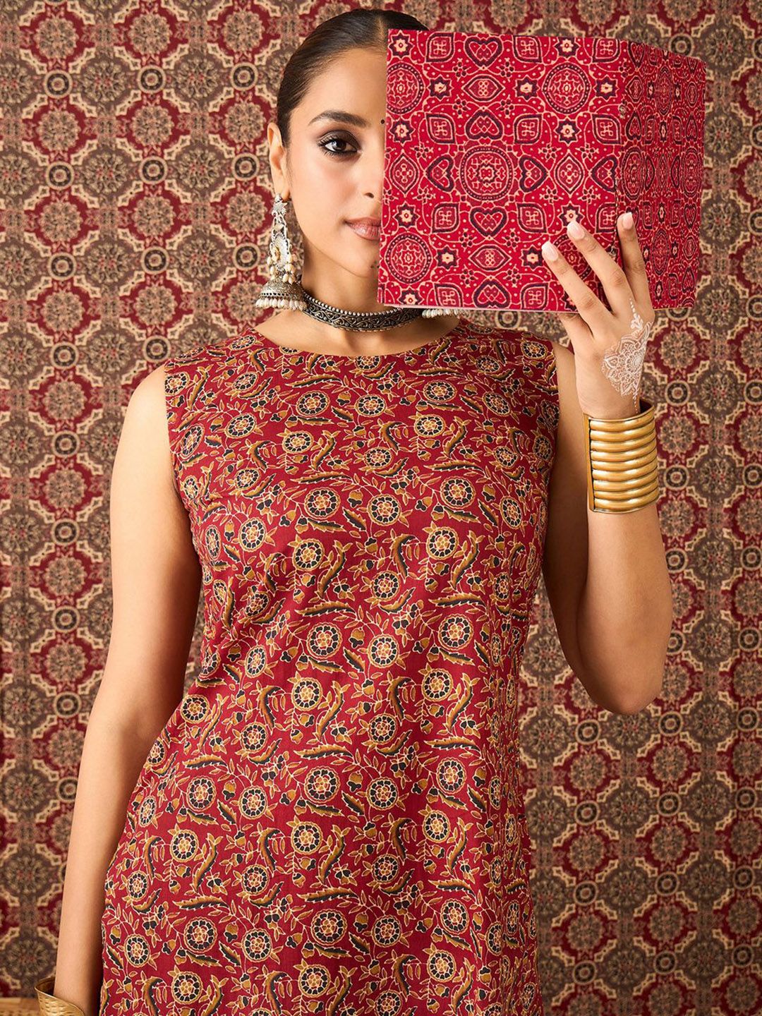 Women Ethnic Motifs Printed Pure Cotton Straight Kurta With Salwar Set