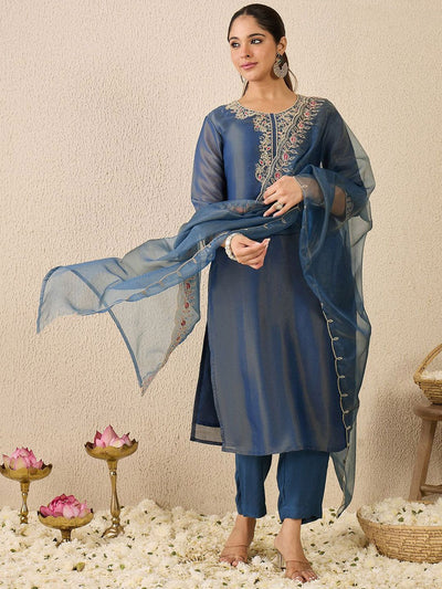 Indyancart IE Women's Ethnic Motifs Embroidered Thread Work Liva Straight Kurta With Trousers & Dupatta