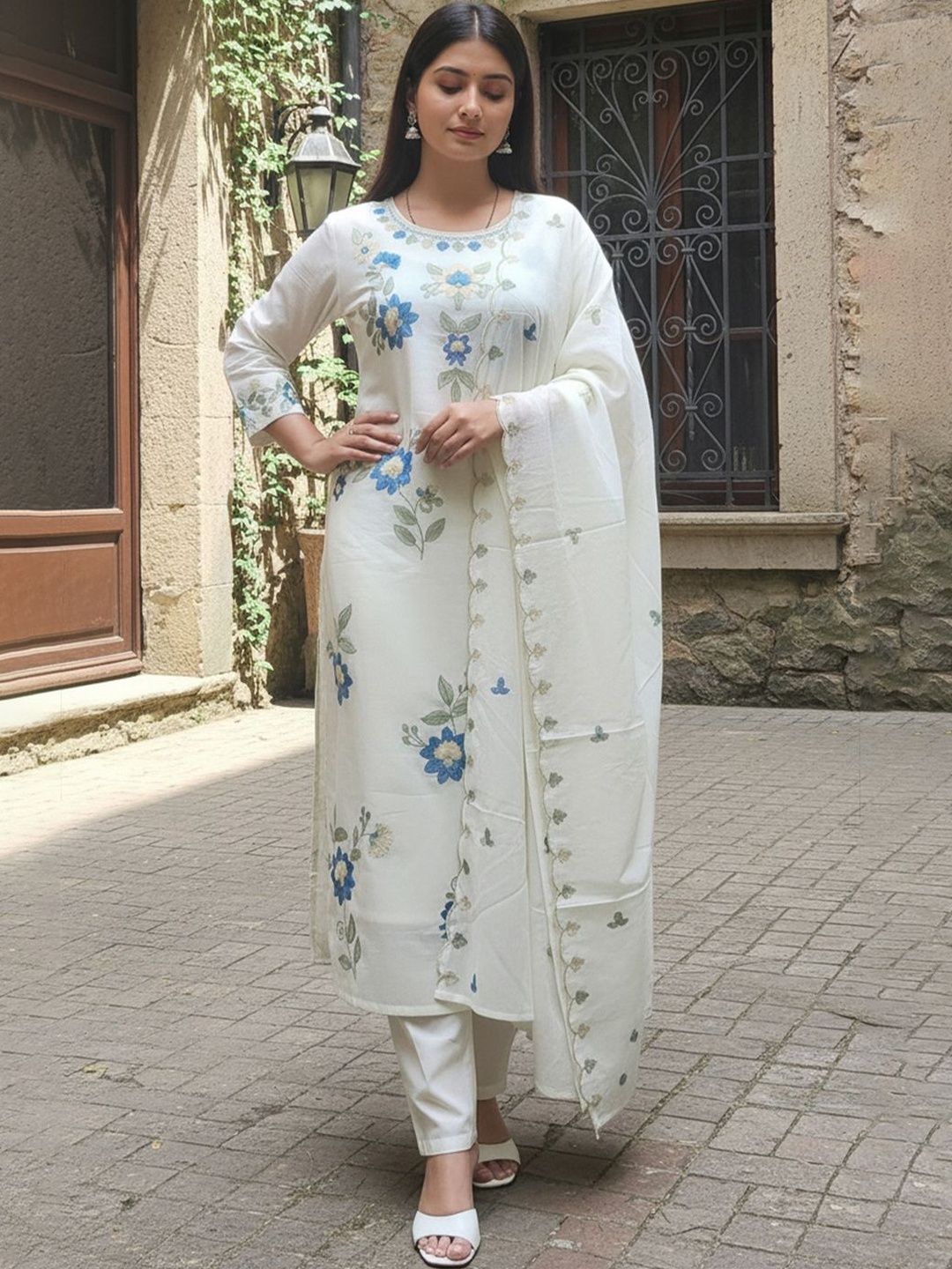 Women Pure Cotton Floral Embroidered Kurta Set With Trousers & Dupatta