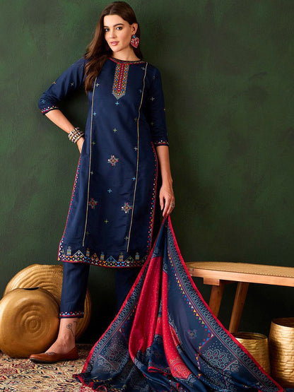 Indyancart SN Women's Geometric Embroidered Sequinned Straight Kurta & Trouser With Dupatta