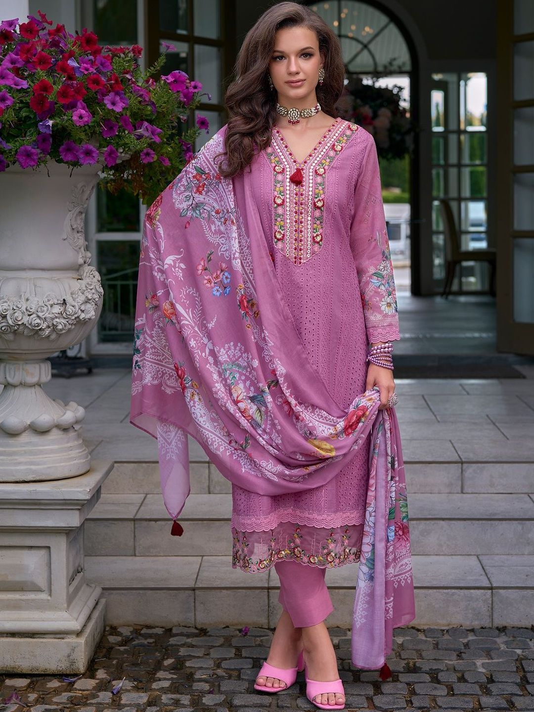 Embroidered Regular Thread Work Pure Cotton Kurta With Trousers & Dupatta
