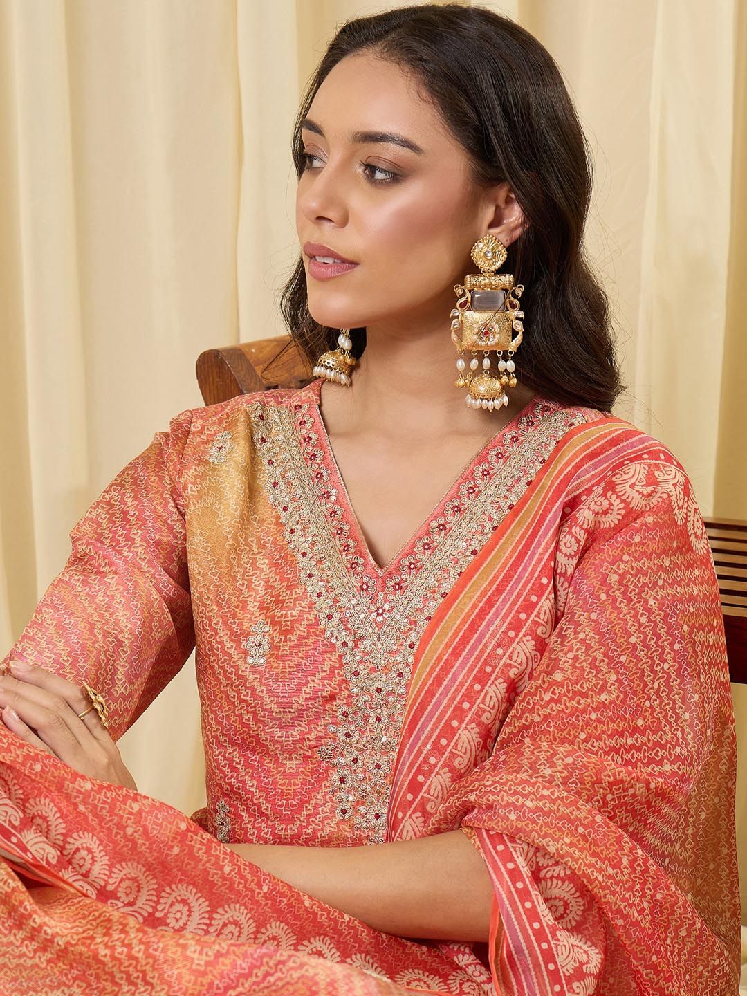 Women Printed Regular Thread Work Kurta with Trousers & With Dupatta