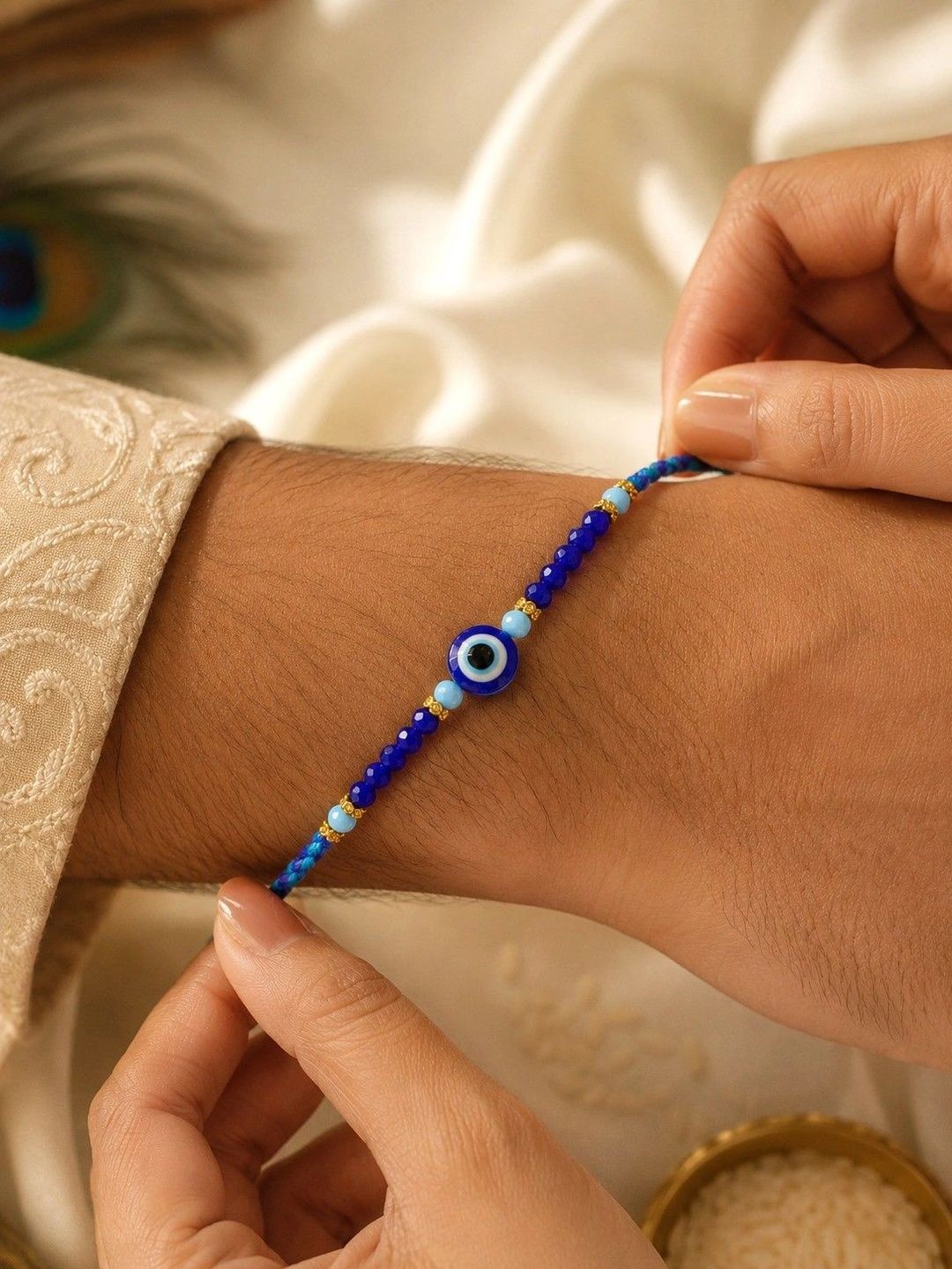 Anouk Rakhi