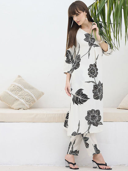 Indyancart IE Floral Printed V-Neck Tunic & Trousers
