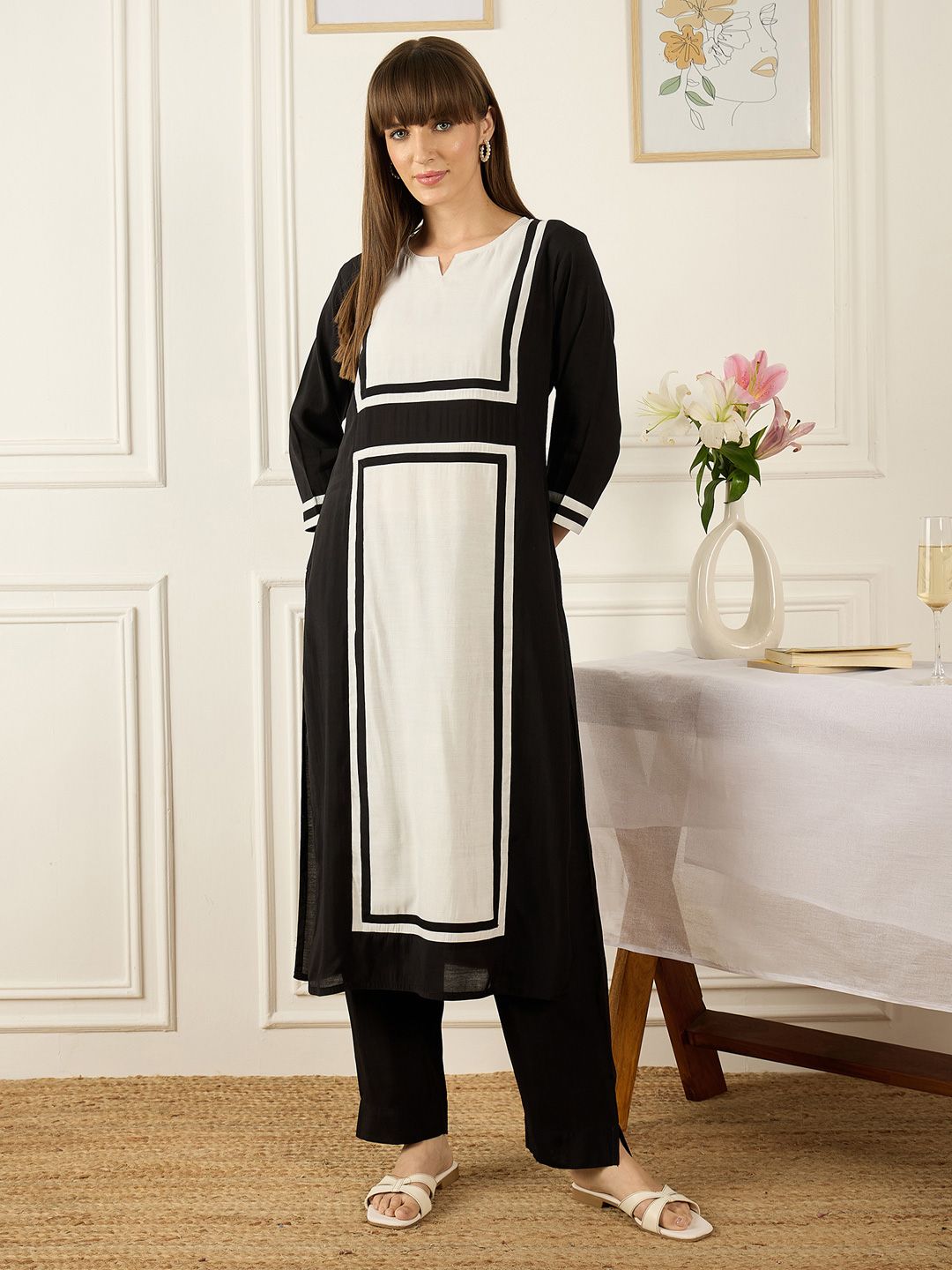 Colourblocked Printed Thread Work Chanderi Silk Kurta With Palazzos