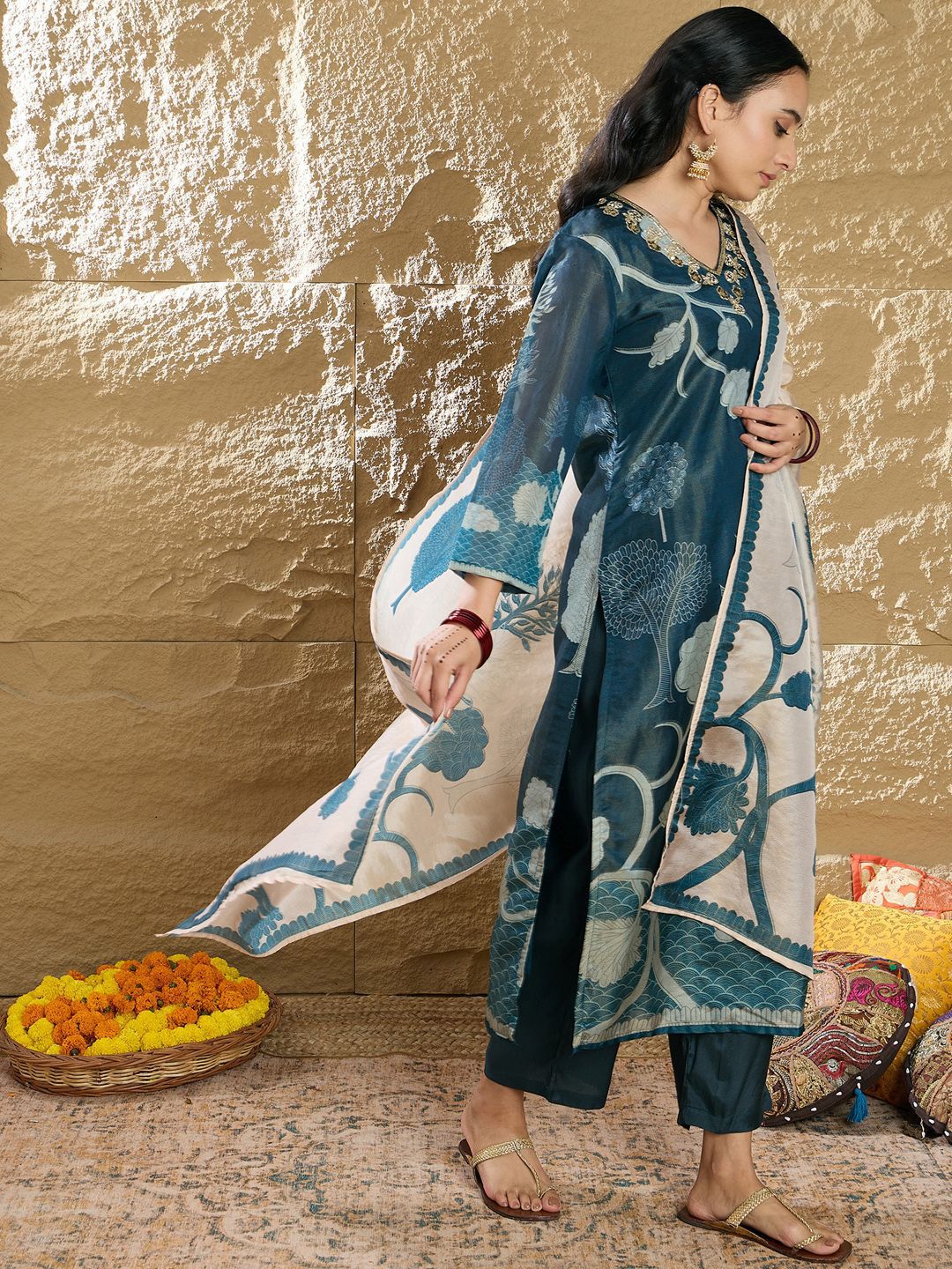 Indyancart IE Women Floral Printed Regular Beads and Stones Kurta with Trousers & With Dupatta