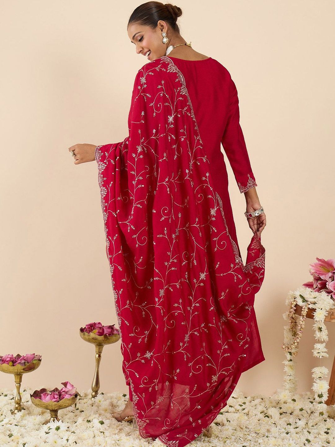 Women Ethnic Motifs Embroidered Regular Thread Work Kurta with Trousers & With Dupatta