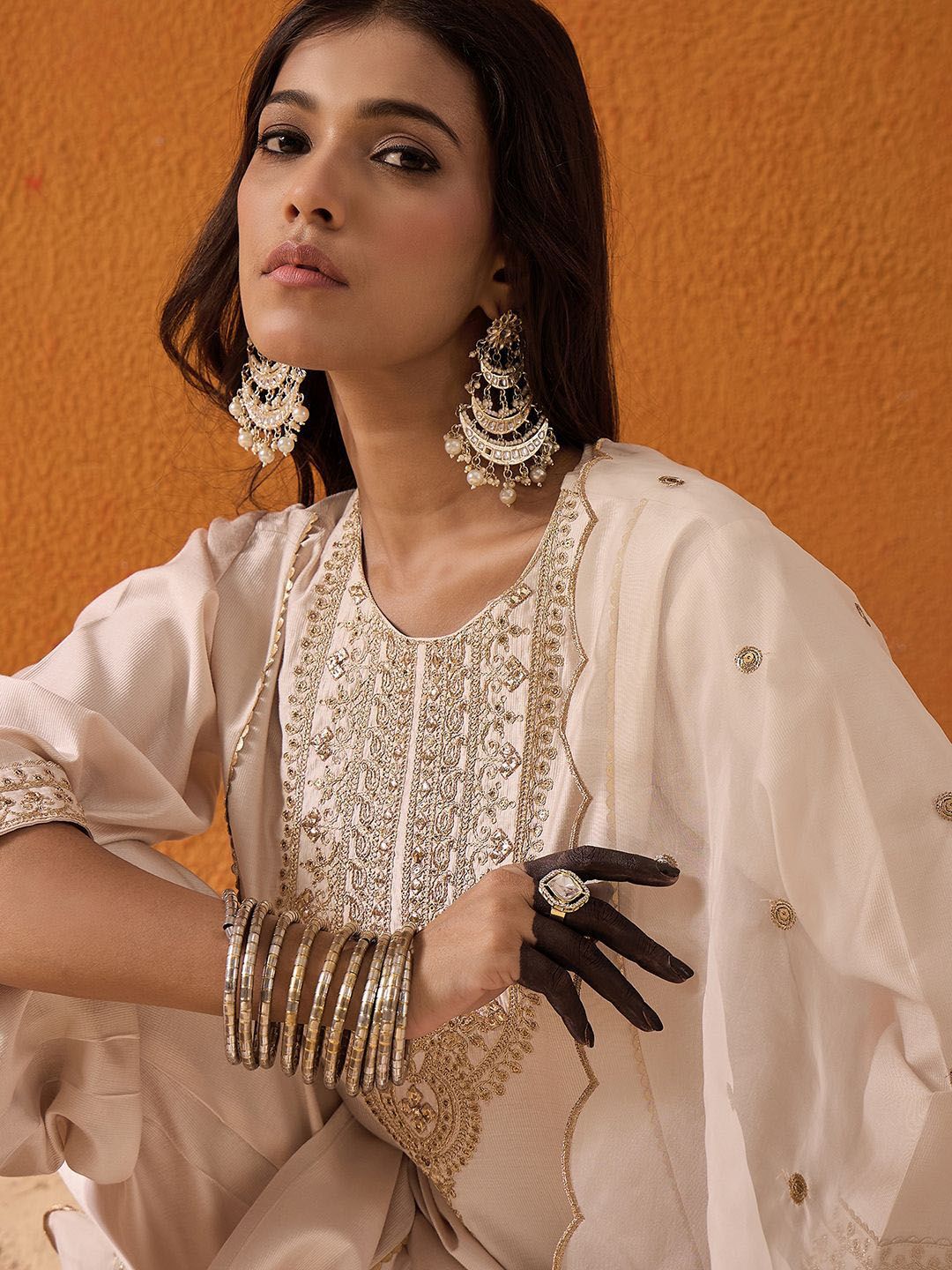 Ethnic Motifs Embroidered Straight Zari Liva Kurta with Trousers & Dupatta