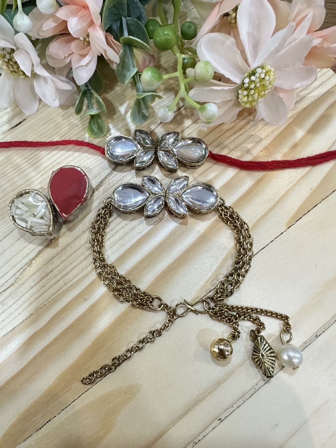Anouk Rakhi