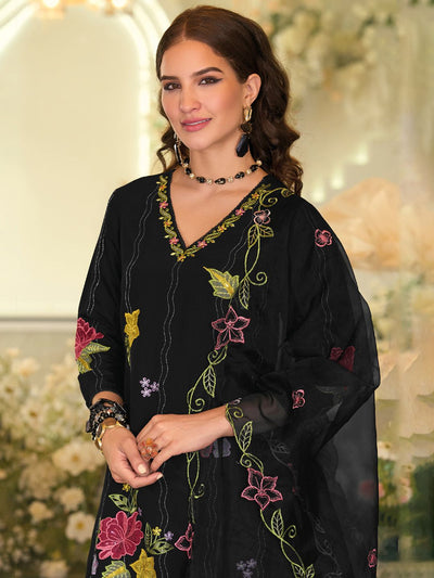 Dhiyona IE Floral Embroidered Thread Work Straight Kurta With Trousers And Dupatta