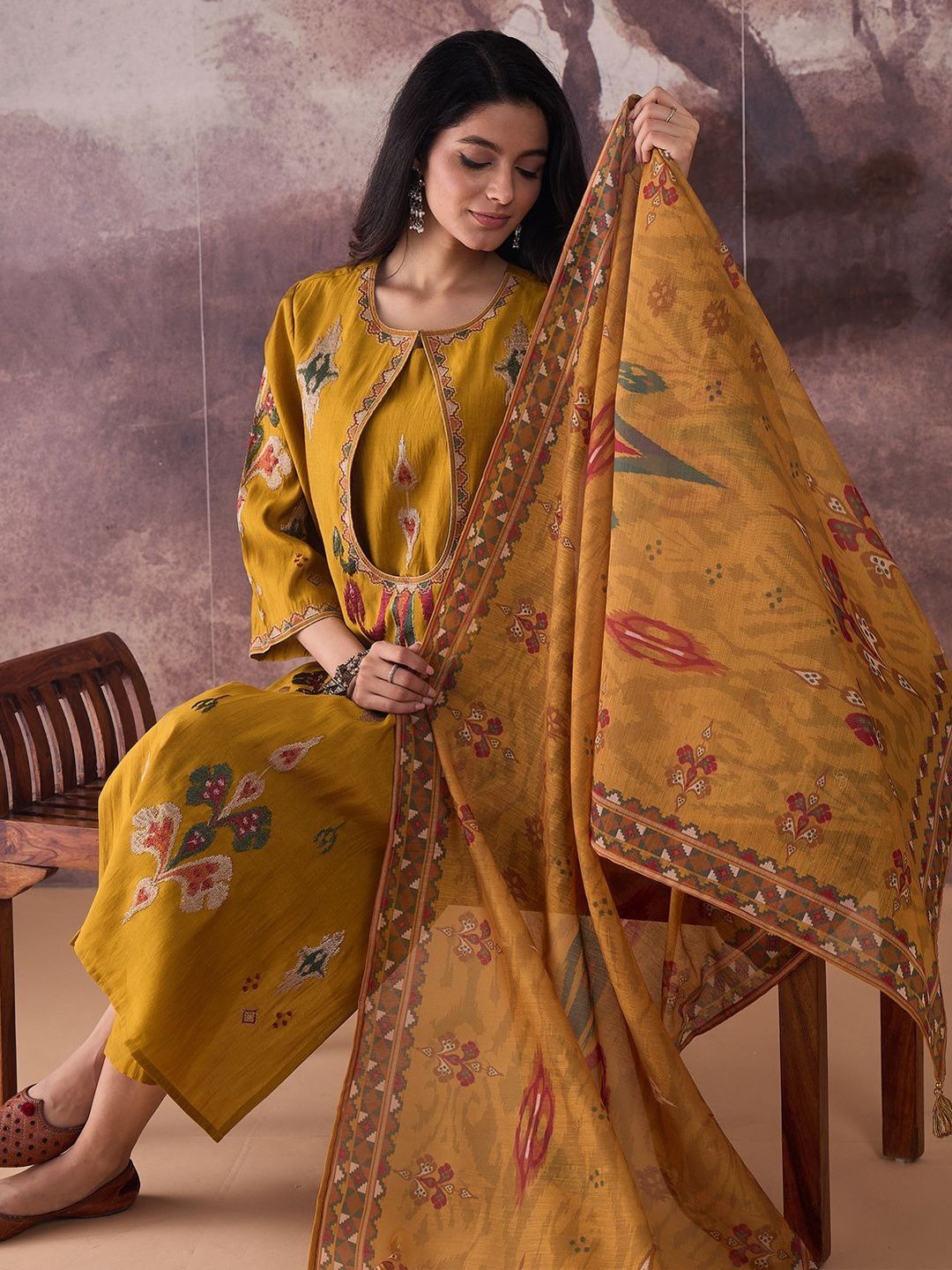 Ethnic Motifs Printed Straight Thread Work Kurta With Trousers & Dupatta