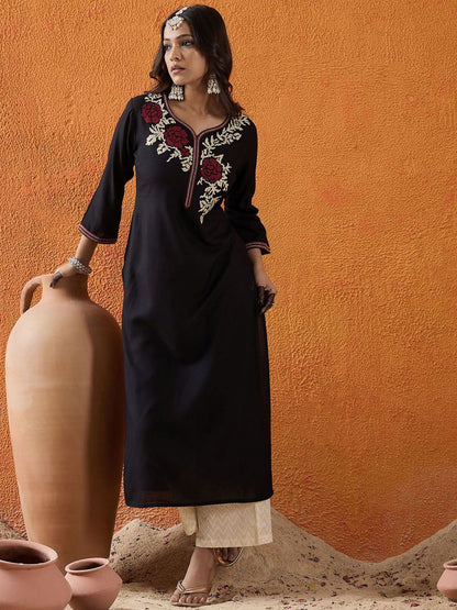 Indyancart IE Floral Yoke Design Sweetheart Neck Thread Work Straight Kurta
