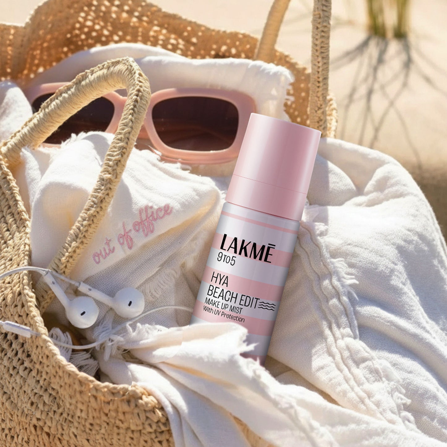 Lakme Hya Beach Edit Makeup Mist with UV Protection, Infused with Hyaluronic Acid, Long lasting