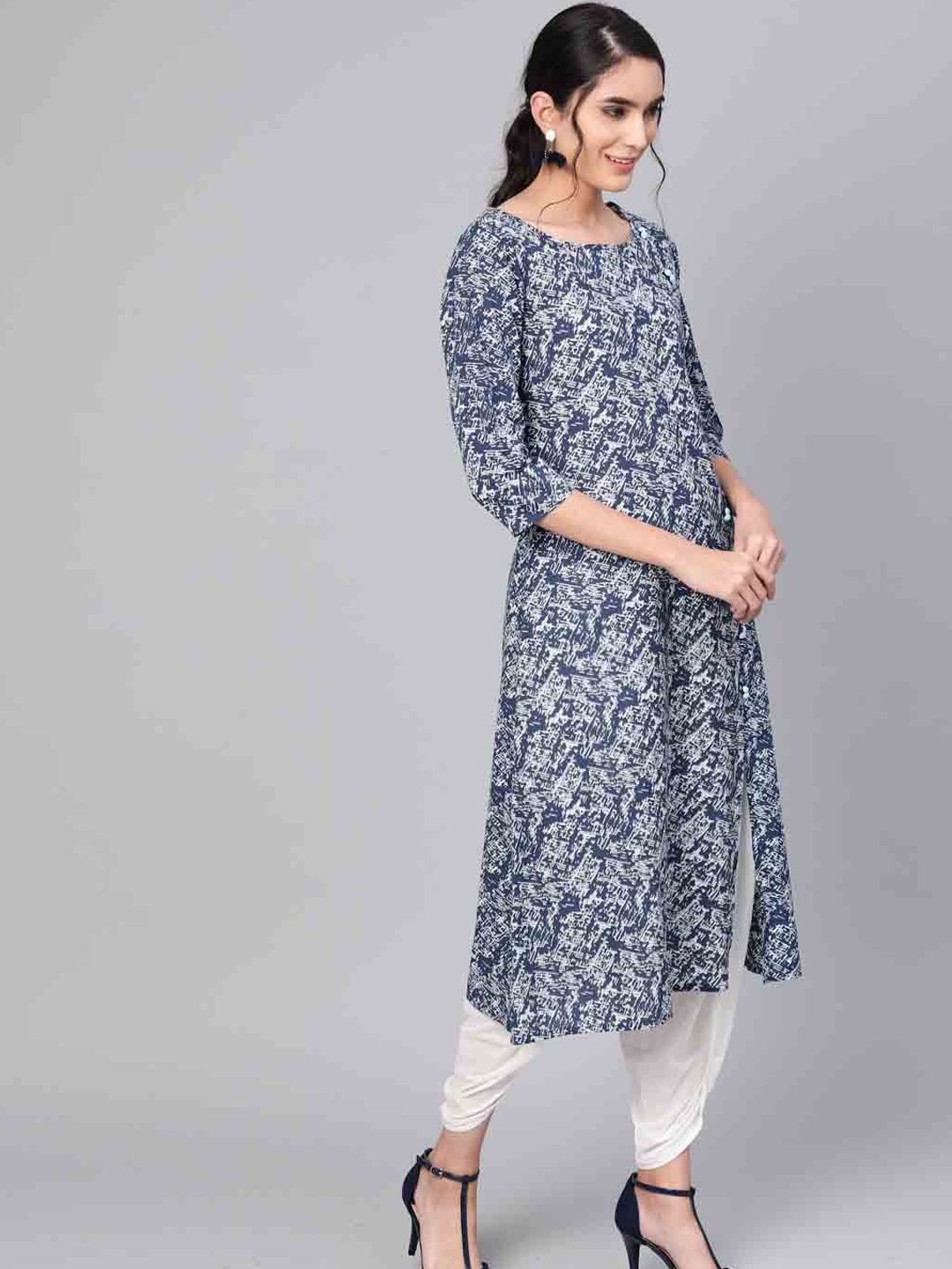 Dhiyona IE Women Blue Paisley Yoke Design Abstract Printed A-Line Kurta