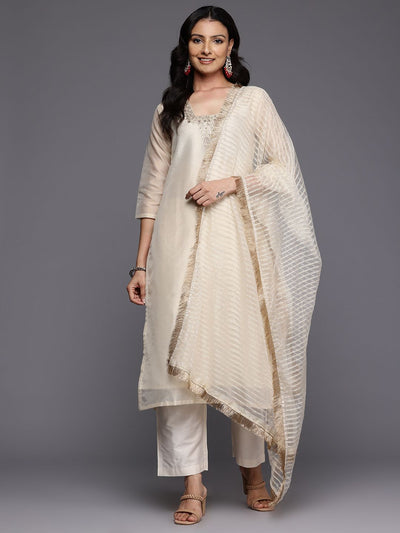 Indyancart VA Women'sEthnic Motifs Embroidered Kurta with Trousers & With Dupatta