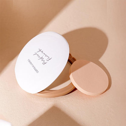 CUFFS N LASHES Perfect Finish Pressed Powder Compact With SPF 15 - 02 Ivory