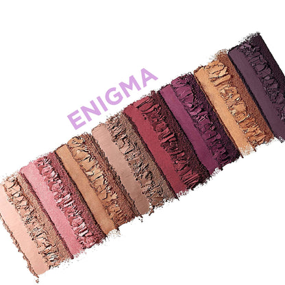Revlon Colorstay Look Book Eyeshadow Palette - Enigma