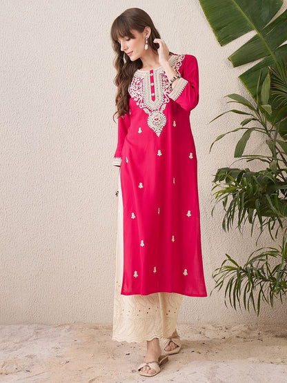 Indyancart IE Floral Embroidered Thread Work Straight Kurta