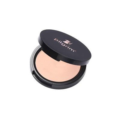 Pilgrim Dream Matte Oil Control and Pore Blurring Compact with Vitamin E - Pure Ivory 110