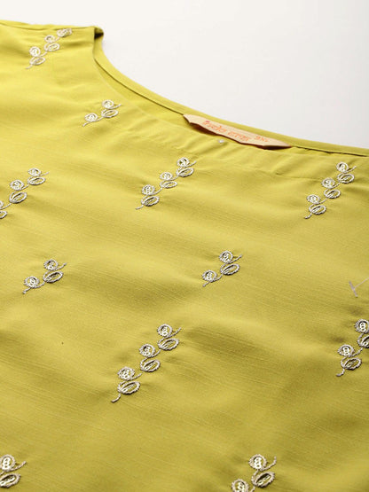 Dhiyona IE Plus Size Embroidered Sequinned Kurta With Trousers & Dupatta
