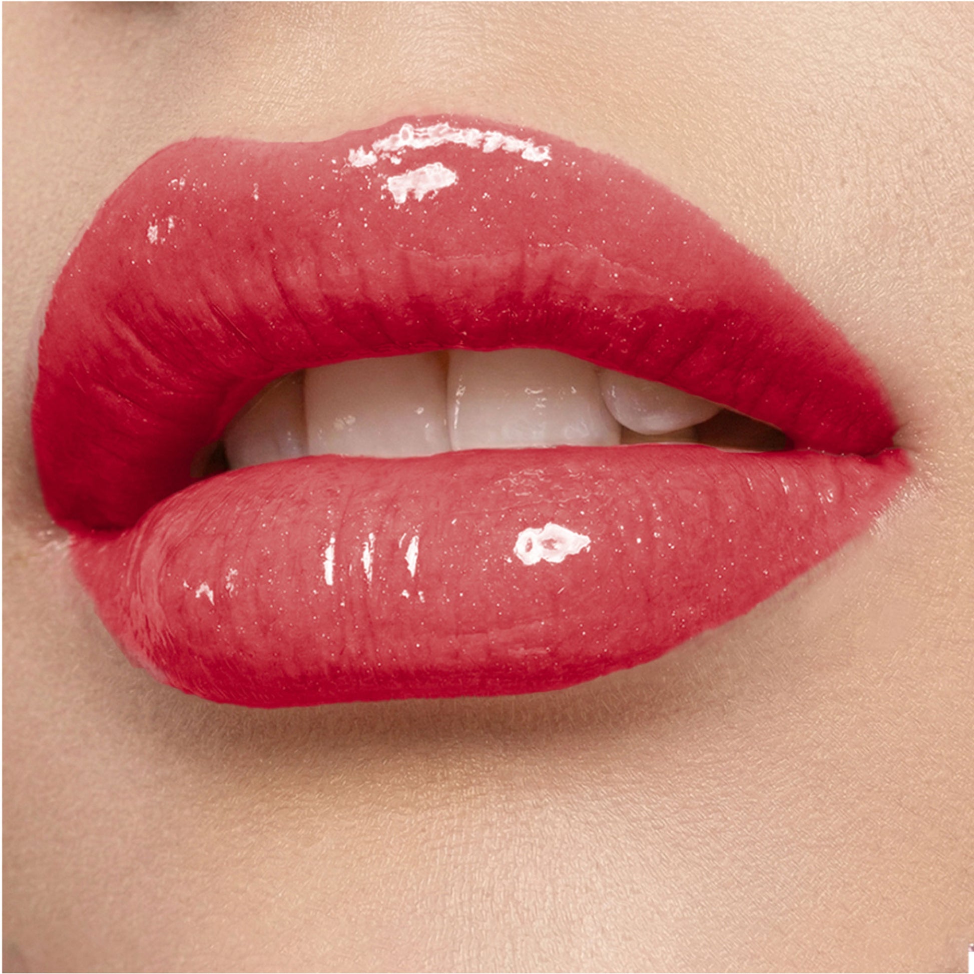 FLiCKA Luxe Lip Gloss - 06 Red Rebel