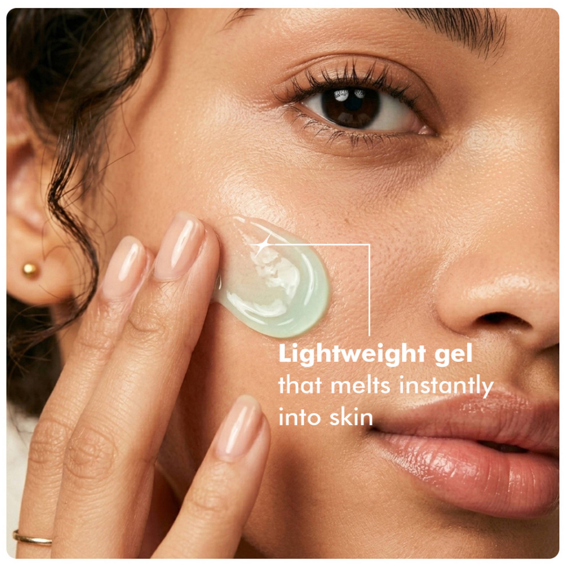 FLiCKA Dewy Grip Primer Hydrating Gel Formula For Smooth And Bright Skin