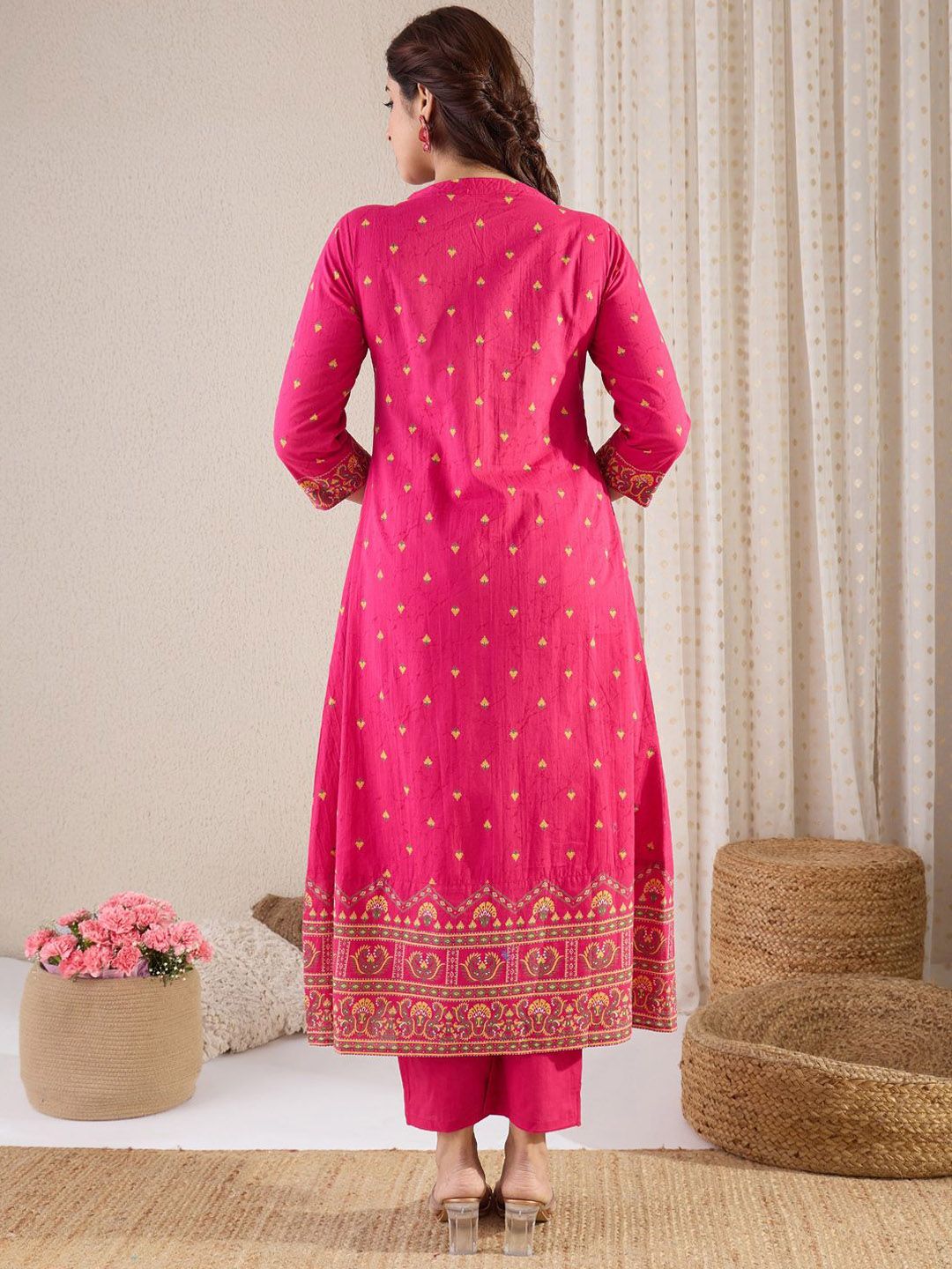 Indyancart IE Floral Printed Pure Cotton Round Neck A-Line Tunic With Trousers Co-Ords