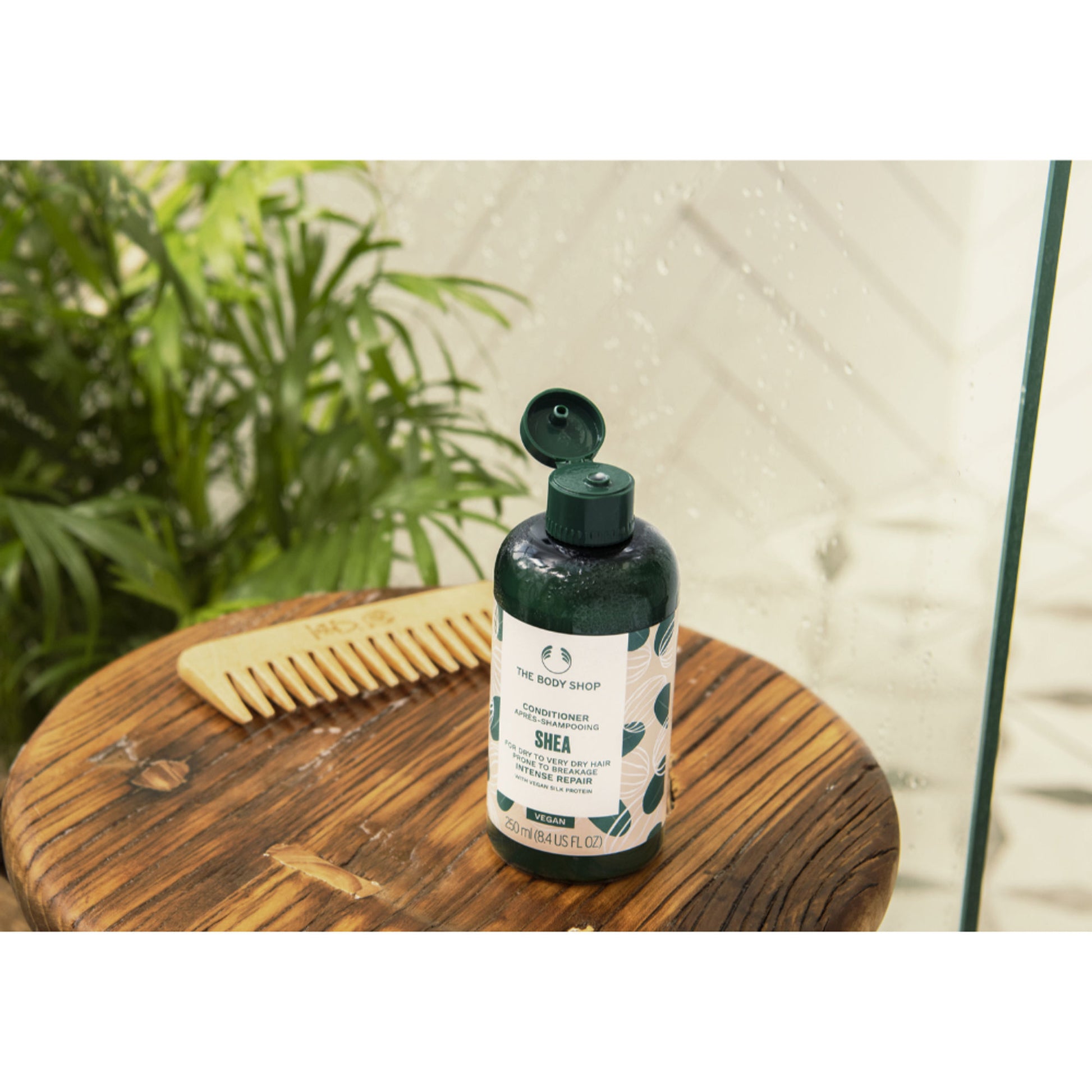 The Body Shop Shea Butter Richly Replenishing Conditioner
