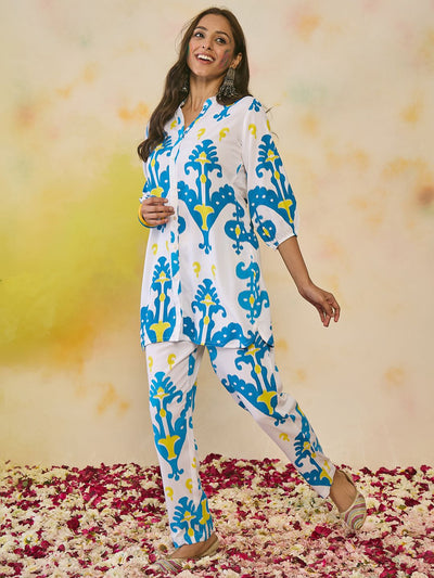 Indyancart IE Women Printed Regular Kurti with Trousers