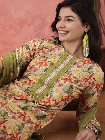 Indyancart SN Women's Green Floral Printed Round Neck Pure Cotton Kurta With Trousers & Dupatta
