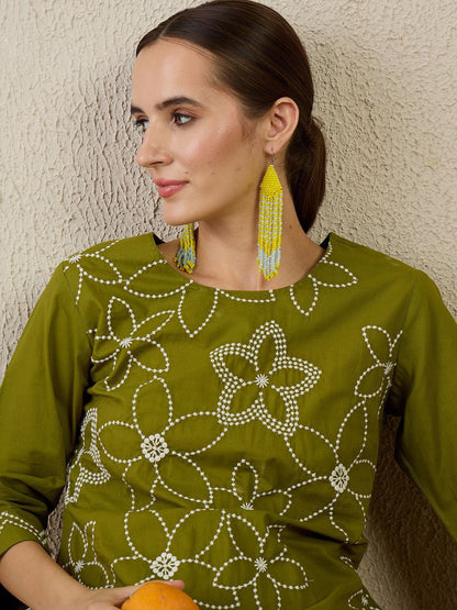 Dhiyona IE Embroidered Straight Tunic With Trousers Co-Ords
