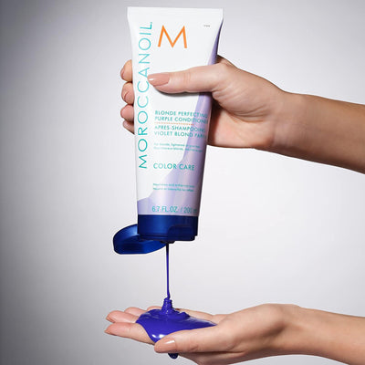 Moroccanoil Blonde Perfecting Purple Conditioner | ArganID™ |Neutralizes Brass & Boosts Shine looks