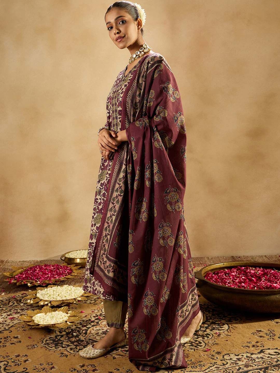 Indyancart IE Floral Printed Regular Pure Cotton Straight Kurta With Trousers & Dupatta