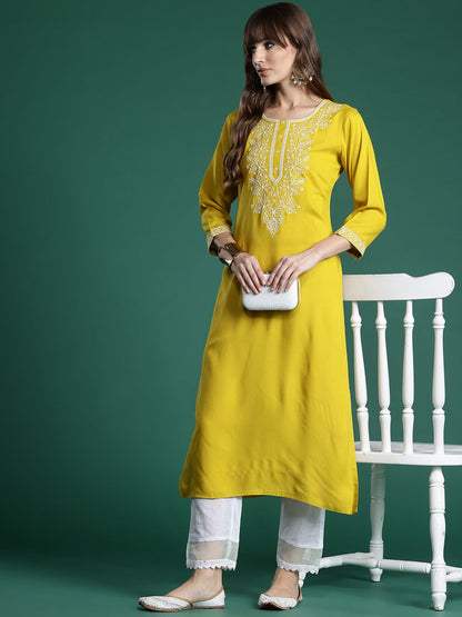 Indyancart IE Floral Embroidered Thread Work Kurta