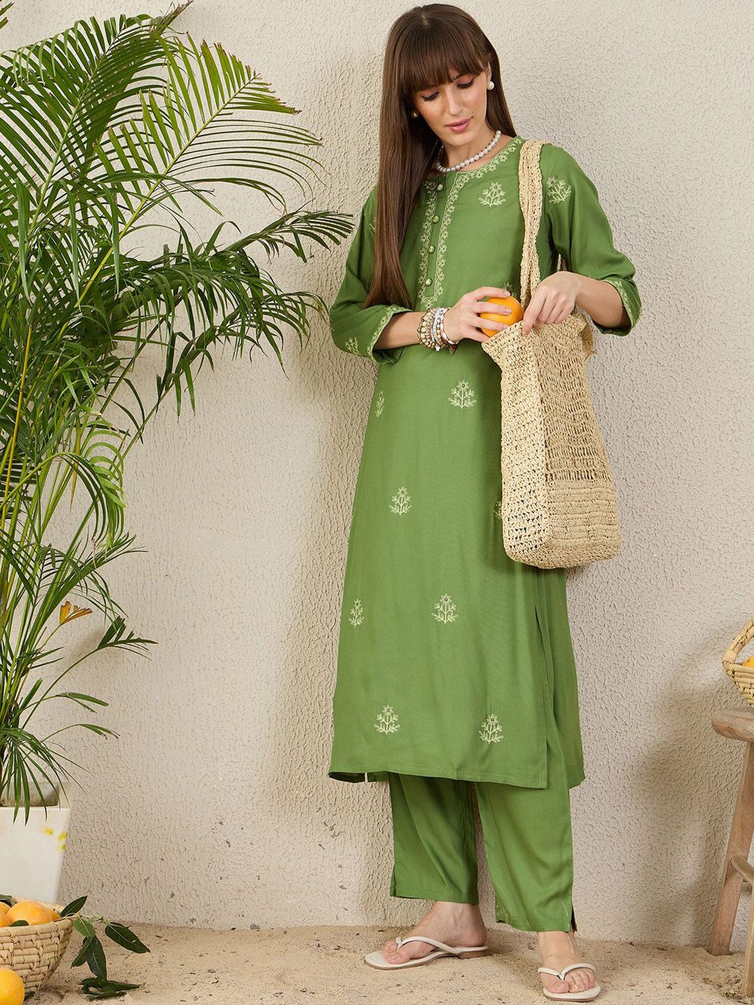 Indyancart IE Embroidered Notch Neck Tunic With Trouser