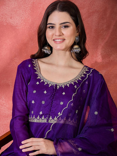 Indyancart SN Women's Ethnic Motifs Embroidered Kurta with Trousers & Dupatta
