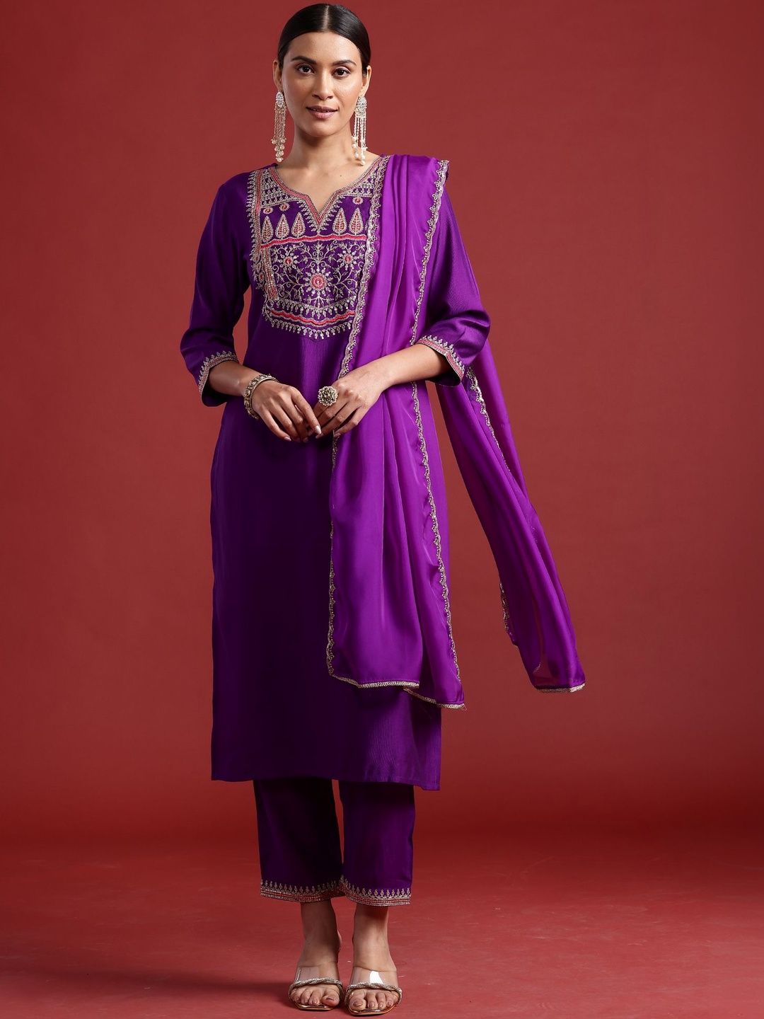 Women Ethnic Motifs Embroidered Regular Thread Work Liva Kurta with Trousers & With Dupatta