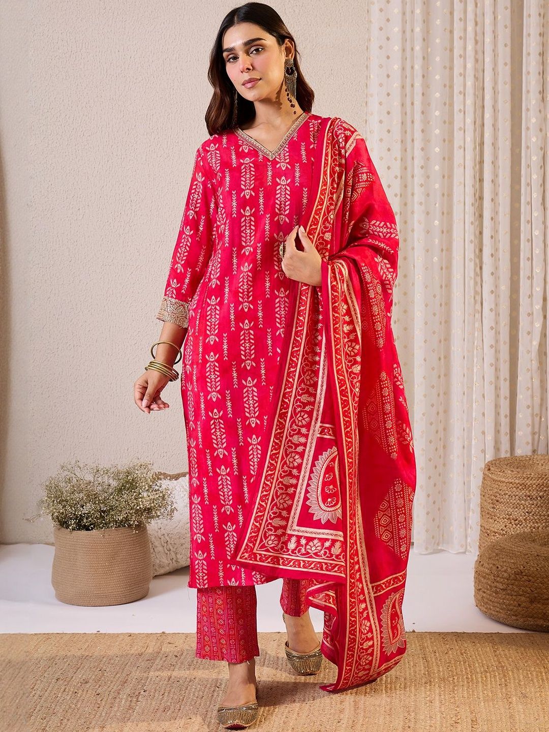 Women Ethnic Motifs Printed Regular Kurta with Trousers & Dupatta