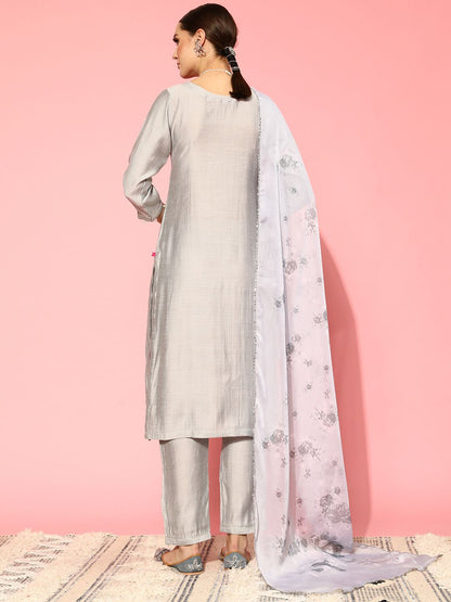Indyancart VA Women'sFloral Embroidered Regular Beads and Stones Kurta with Trousers & Dupatta