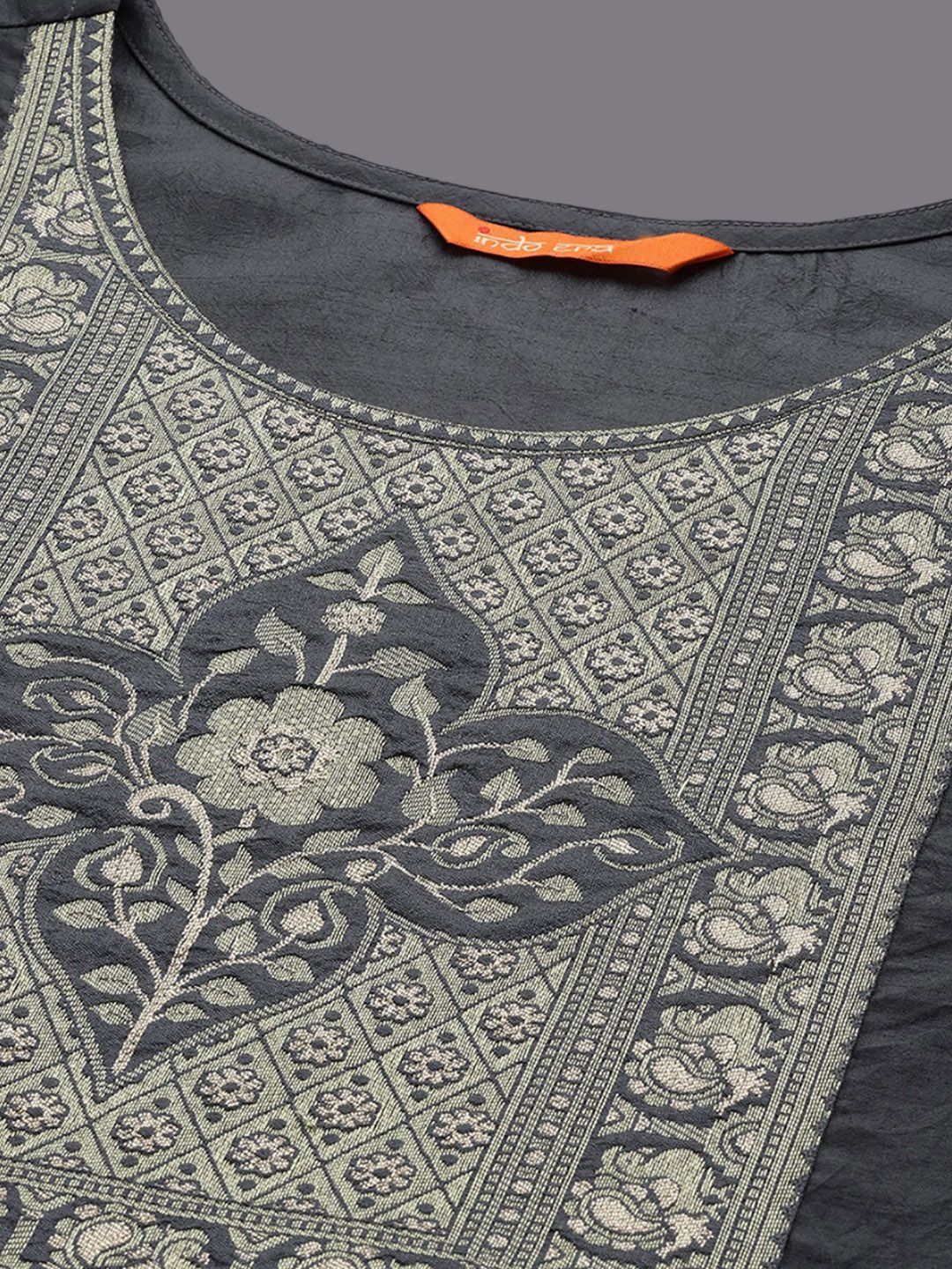 Indyancart IE Yoke Design Round Neck Three-Quarter Sleeves Empire Kurta Set