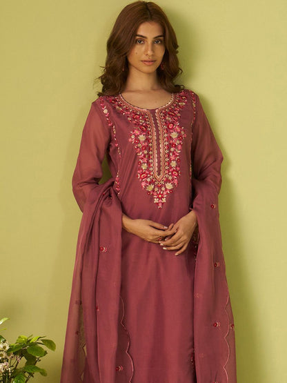 Women Floral Embroidered Kurta with Trousers & Dupatta