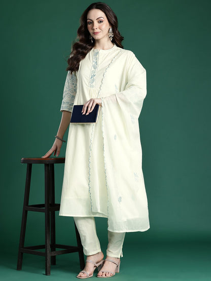 Floral Embroidered Pure Cotton Kurta with Trousers & Dupatta