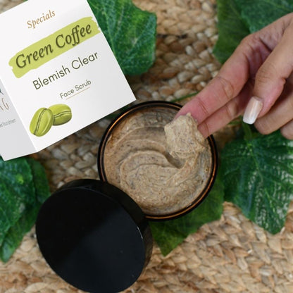 Mystiq Living Face Scrub & Exfoliator For Blackheads, Tan Removal For Glowing Skin With Walnut