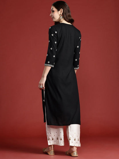 Indyancart IE Women Geometric Embroidered Sequinned Pure Cotton Kurta