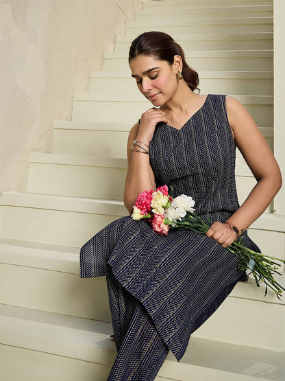 Indyancart IE Striped Regular Pure Cotton Kurta With Trousers