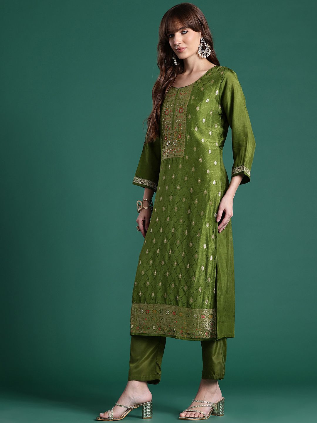 Indyancart IE Ethnic Motifs Kurta with Trousers & Dupatta