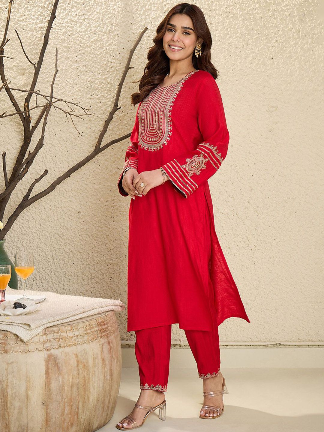 Dhiyona IE Floral Yoke Design Flared Sleeves Zari Straight Kurta With Trousers