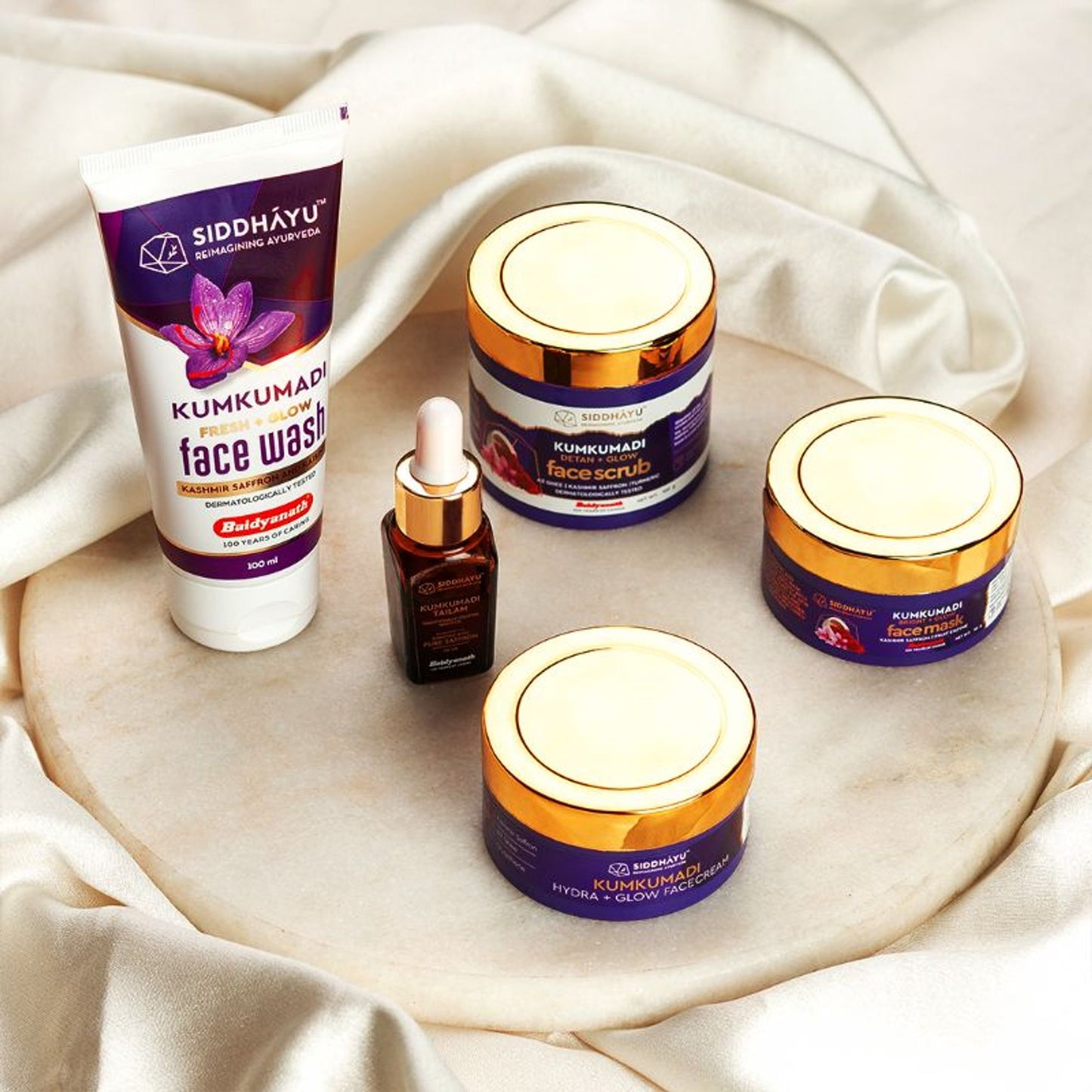 Siddhayu Kumkumadi Detan + Glow Face Scrub