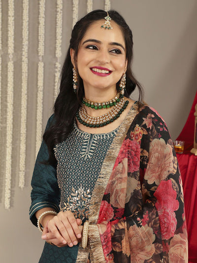 Indyancart VA Women's Green Ethnic Motifs Embroidered Gotta Patti Kurta with Trousers & With Dupatta