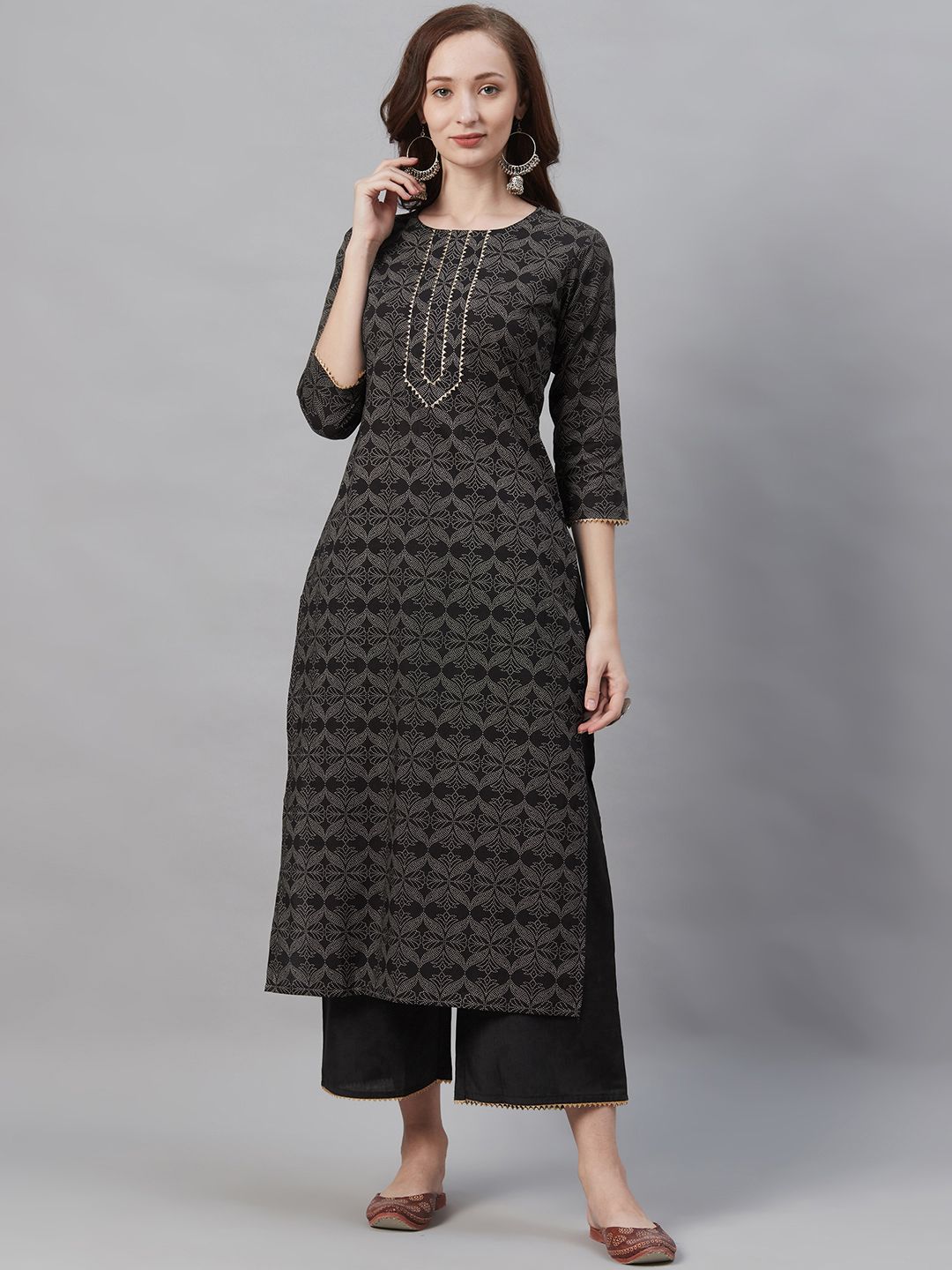 Women Black & Grey Printed Kurta with Palazzos